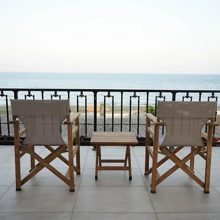Meneou By The Sea *