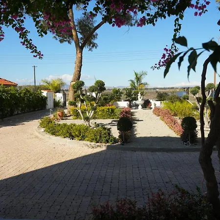 Vakantiehuis Meneou By The Sea *